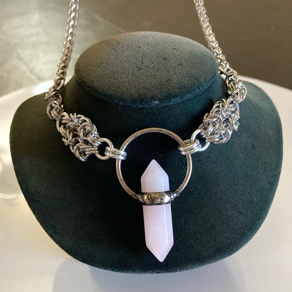 Handmade Genuine light pink rose quartz crystal maille silver boho goth necklace - Picture 3 of 11